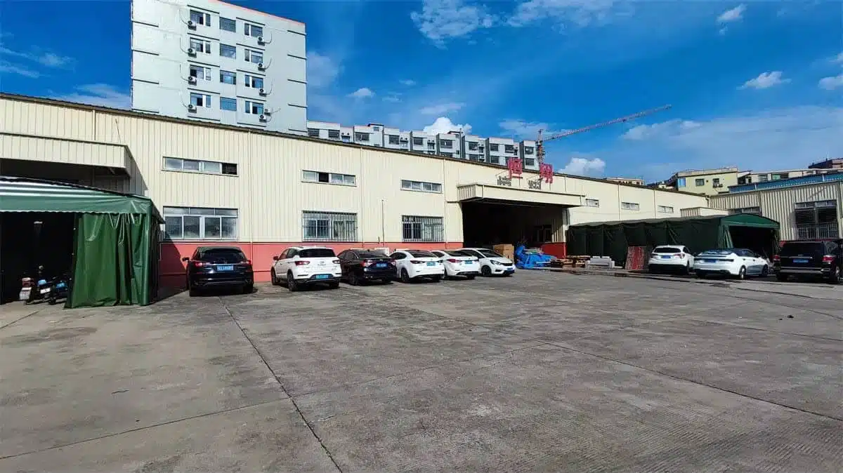 工厂门口