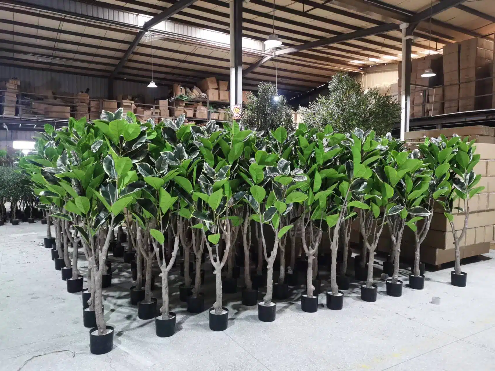 Mass production at HRtrees, your expert artificial potted plants manufacturer.