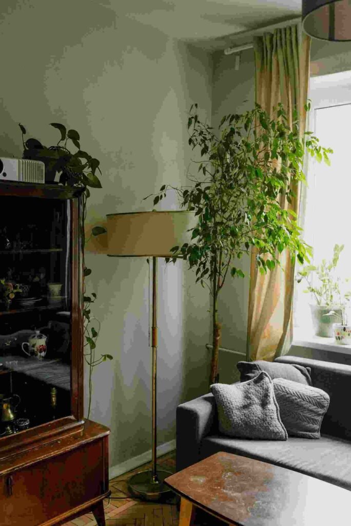 Tall Statement artificial floor plant