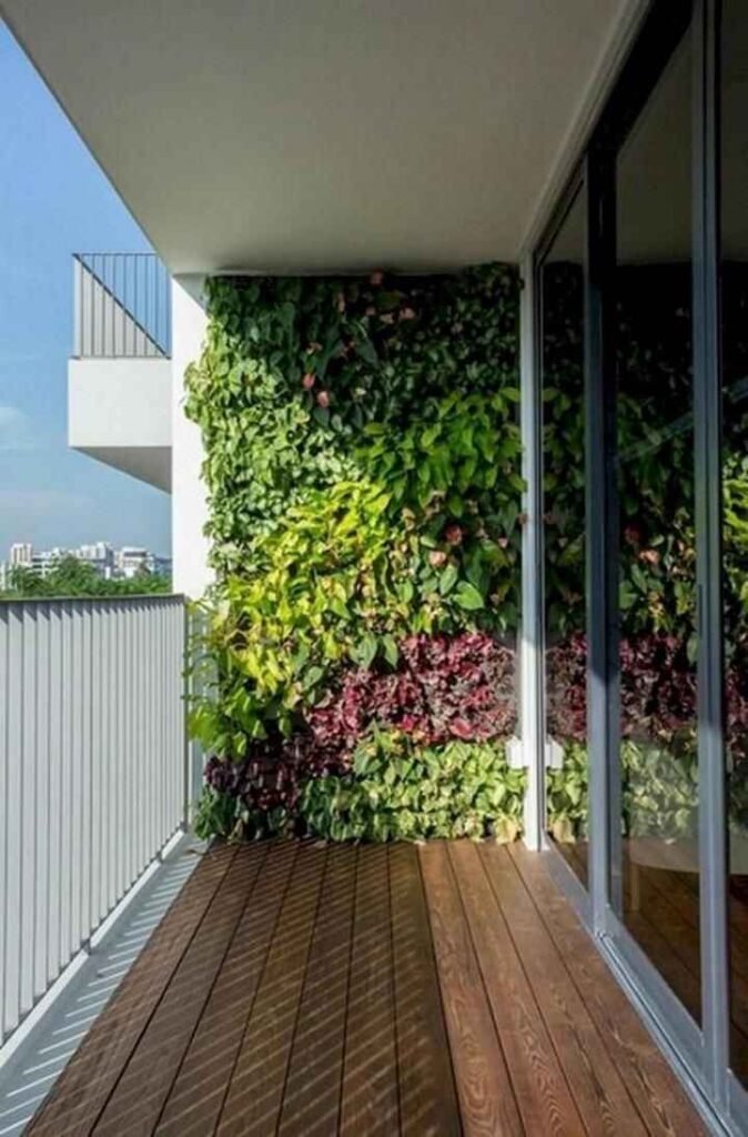 Balcony or Patio Wall