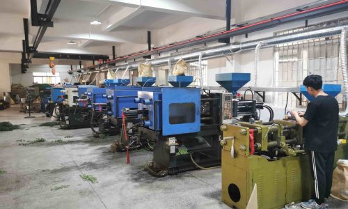 Factory equipment at HRtrees, a professional artificial plants manufacturer.